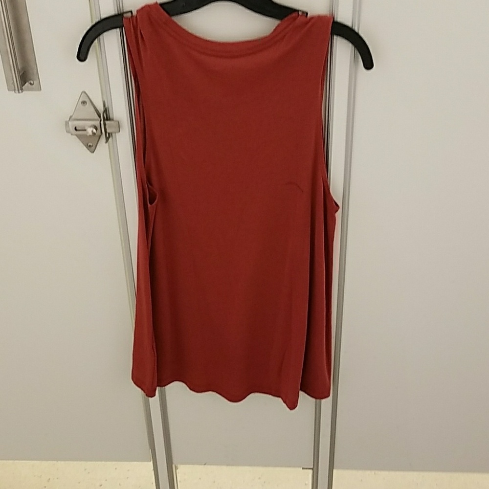Last one! Express run away with me tank - Picture 2 of 4